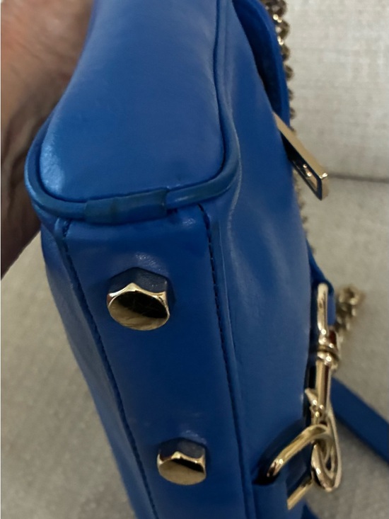 Rebecca
Minkoff EUC Blue Leather
Crossbody Bag, w/Silver-Tone
Accents - Picture 5 of 12